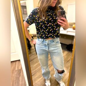 Adidas Flower crop Tee